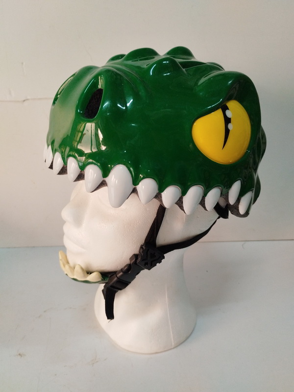 casco infantil drangon cocodrilo 1u